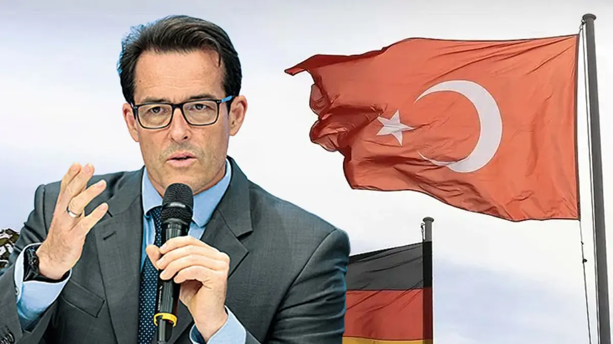 Almanlara içeriden yaylım ateşi: Türklerle çalışmaktan mutluyuz