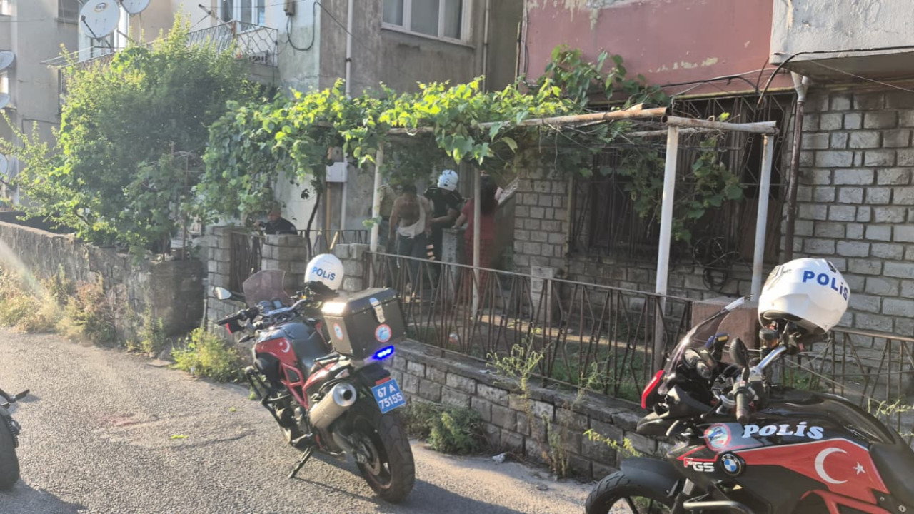 Zonguldak'ta komşular balkon yıkarken kavga etti: 3 yaralı