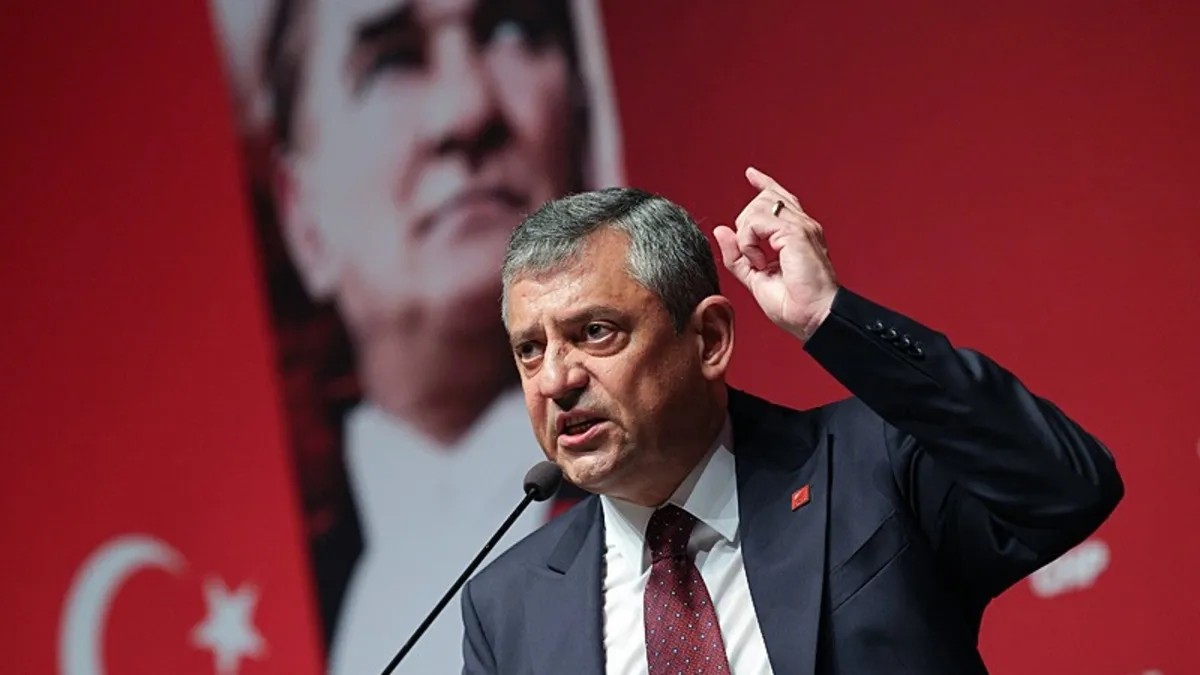 Özgür Özel'den bir kez daha yeni parti çıkışı: Sabır taşarsa kurarız! Kemal Kılıçdaroğlu'na salladı:...