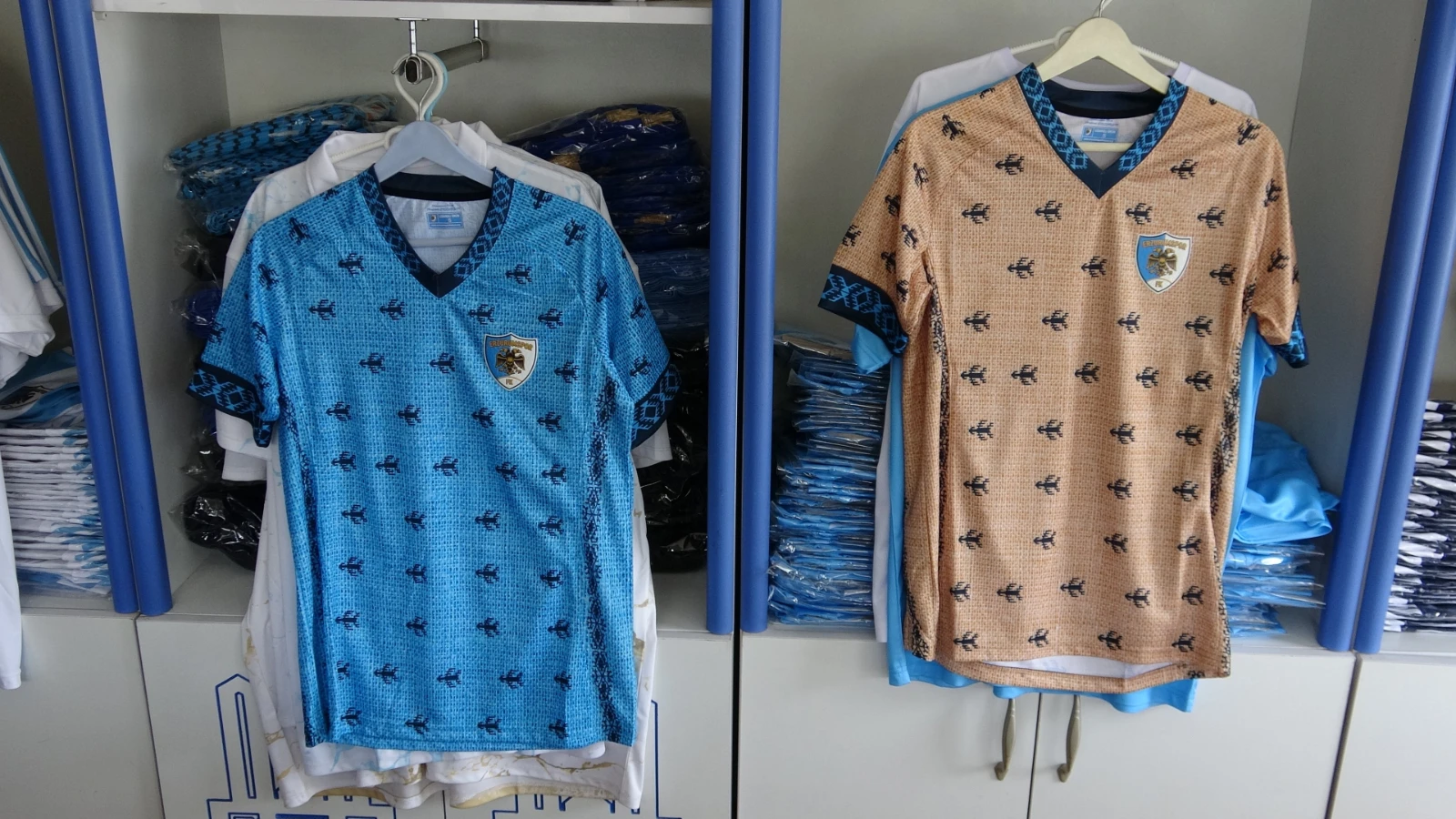 Erzurumspor'un yeni forması "Ehram" taraftarlarla buluştu
