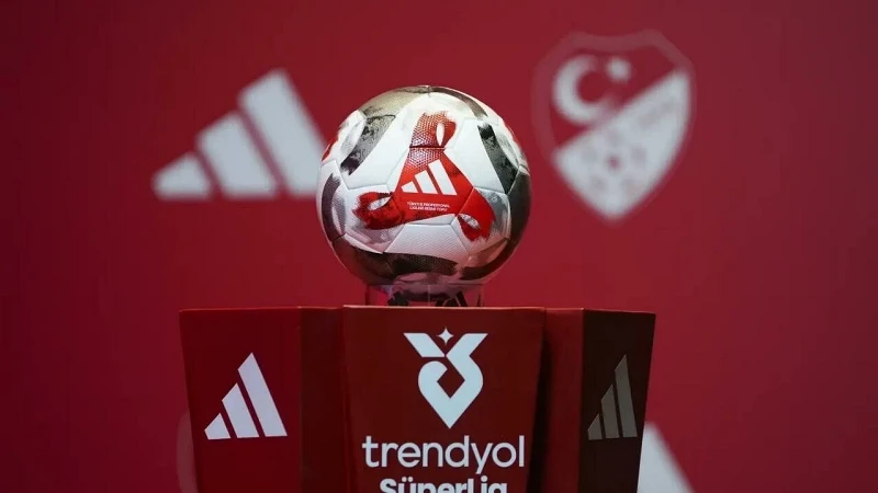 Türk futbolunu sallayacak racon çıkışı! "Masaya yumruğumu vurma dönemim geliyor"