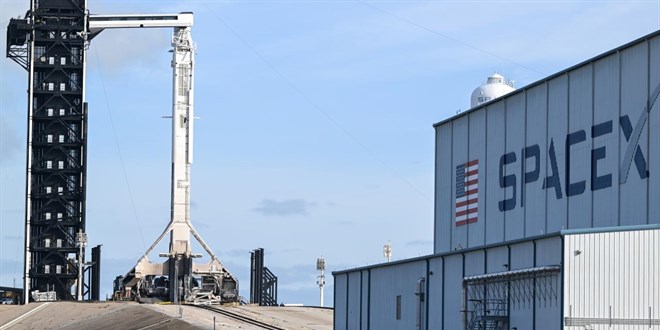 SpaceX'in halka arzı 4 bin 400 çalışanını milyoner yapacak