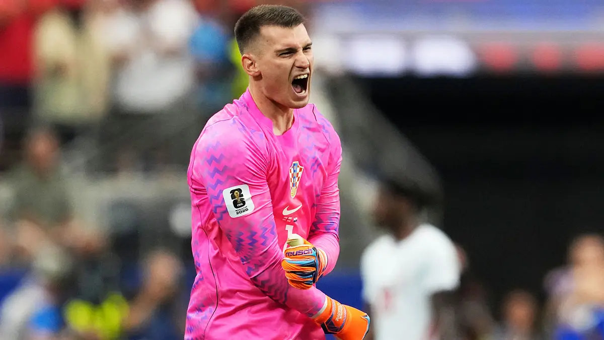 Dinamo Zagreb'de kalacak mı? Dominik Livakovic için transfer açıklaması