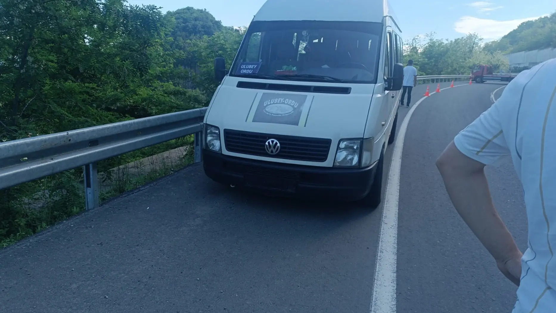 Ordu'da direksiyon başında kalp krizi geçen dolmuş şoförü hayatını kaybetti