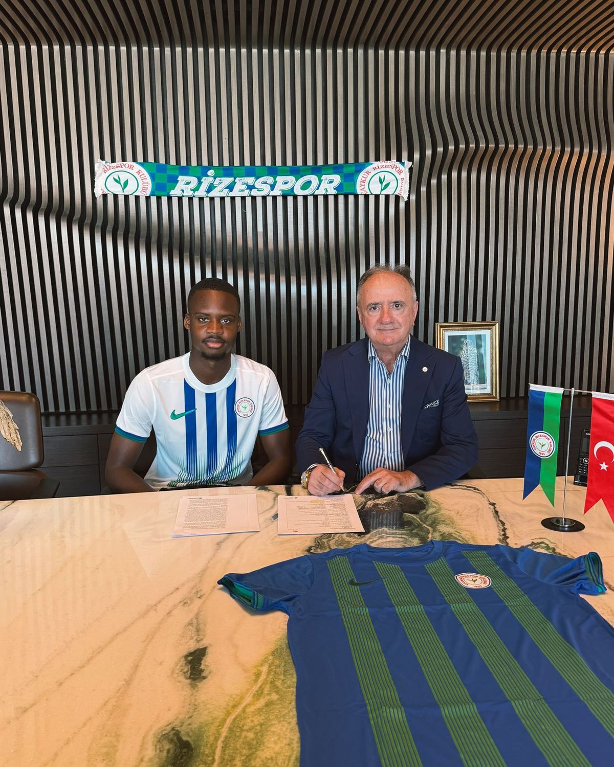 Çaykur Rizespor, Fransa'dan Bakayoko ile Ariss'i renklerine bağladı