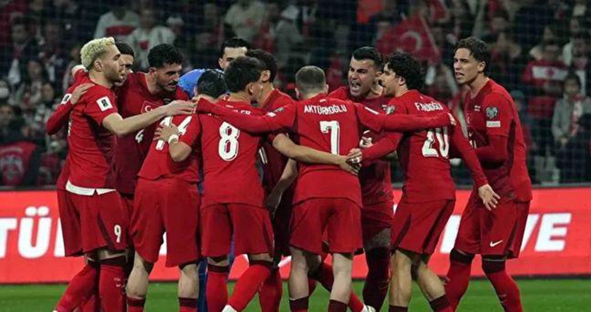 Türkiye gruptan nasıl çıkar, kaç puan alması gerekir? Dünya Kupası Türkiye 3 puanla tur atlayabilir mi?