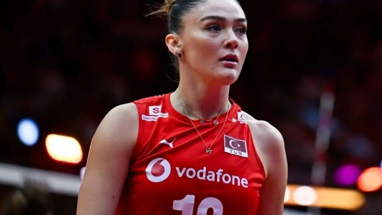 Zehra Güneş'in rahatsızlığı ne? 23 Temmuz'da kritik Kanada maçında oynayabilecek mi?
