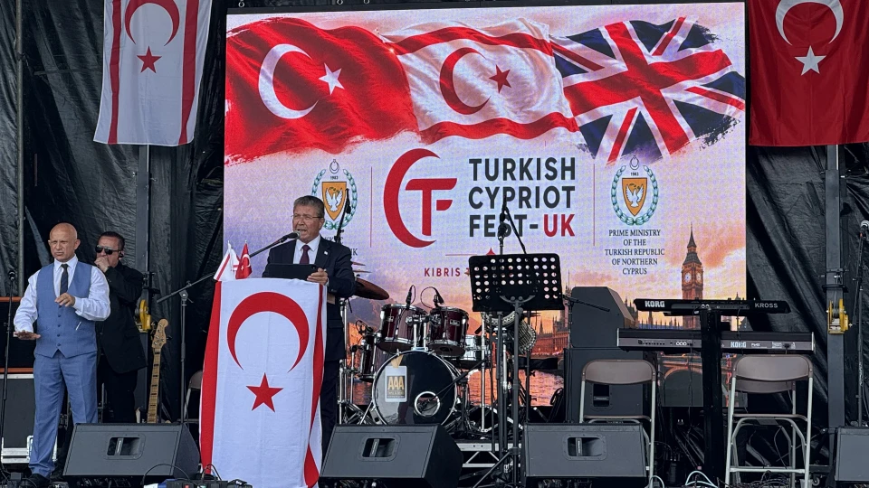 Londra'da 9. Kıbrıs Türk Kültür Festivali gerçekleştirildi
