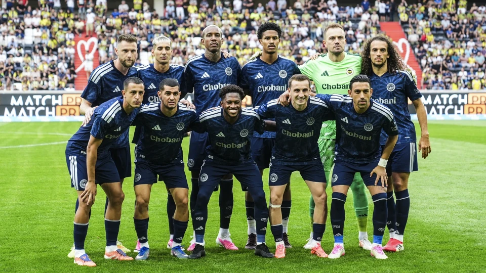 Fenerbahçe Avusturya'da fırtına gibi esti: Üç maçta bileği bükülmedi