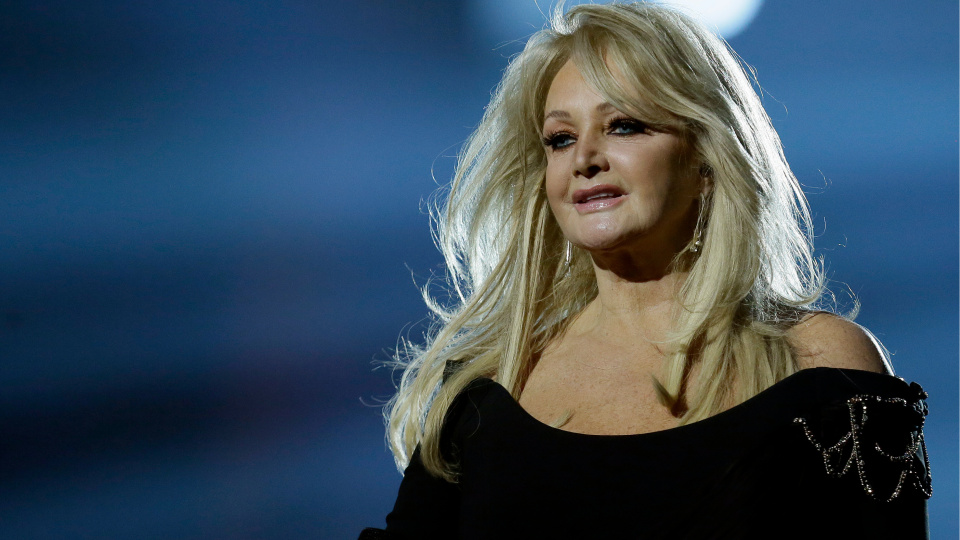 Geçen ay komadan çıkan şarkıcı Bonnie Tyler hayatını kaybetti