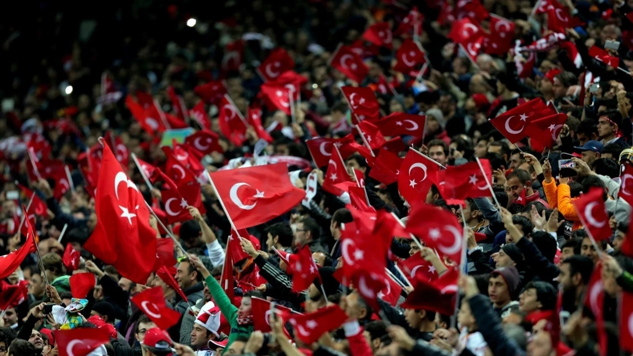 Milliler Polonya'yı yıktı geçti: Namağlup yola devam ediyoruz