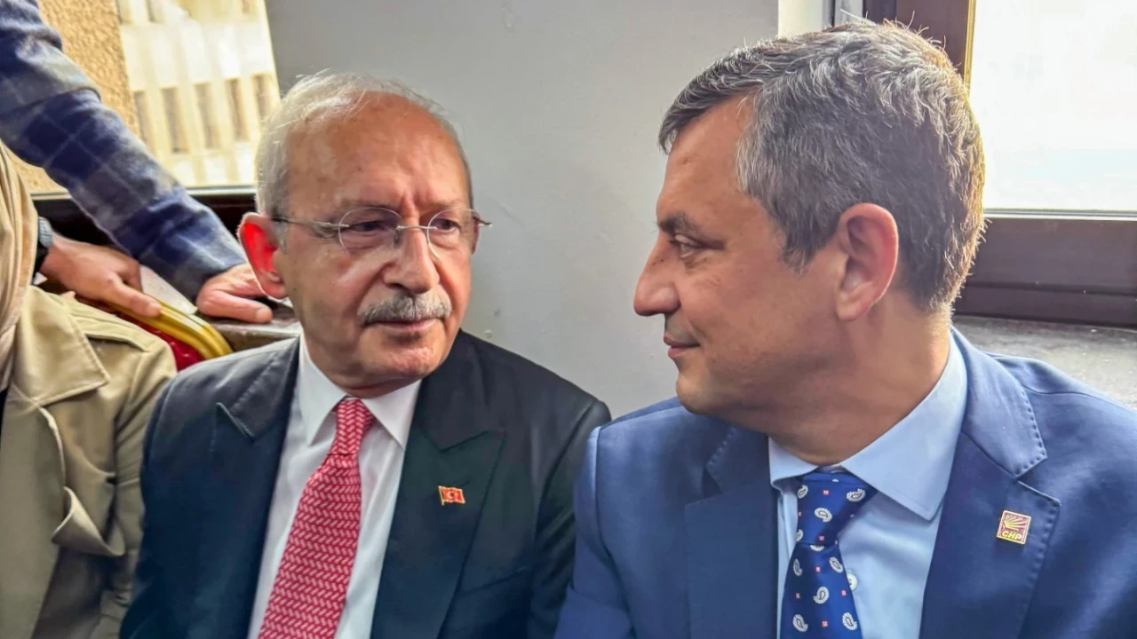 Mekik diplomasisinin ardından CHP'de ilk temas: Önce avukatlar görüşecek