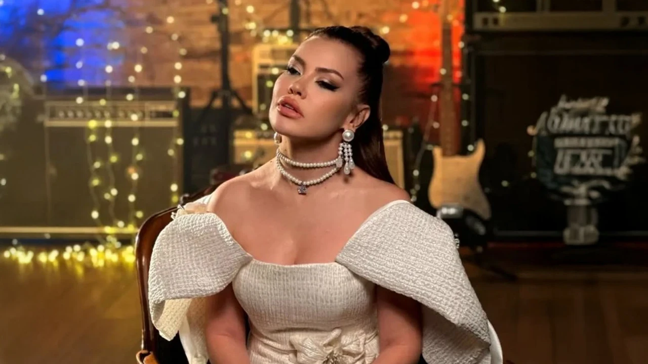 Lara boşanma kararını duyurdu