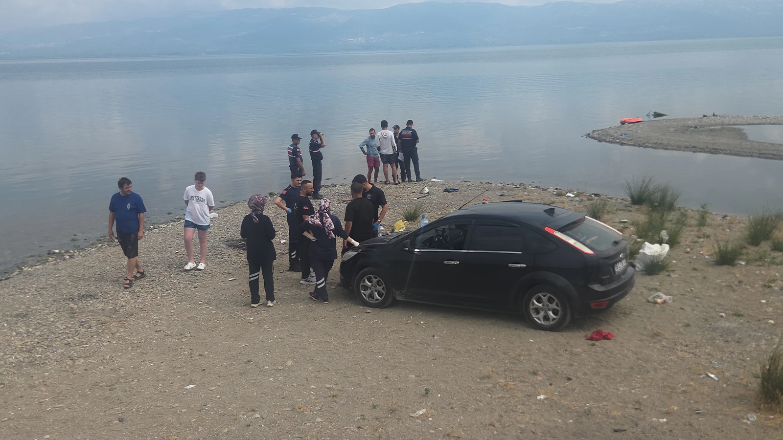 2 genç İznik Gölü’nde kayboldu