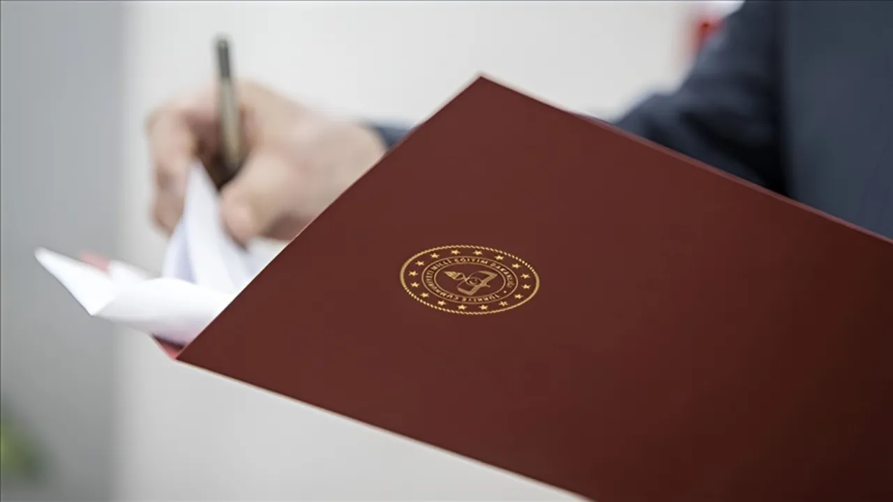 Öğretmenlerin haziran dönemi seminer takvimi açıklandı! Öğretmen seminerleri online mı yapılacak?