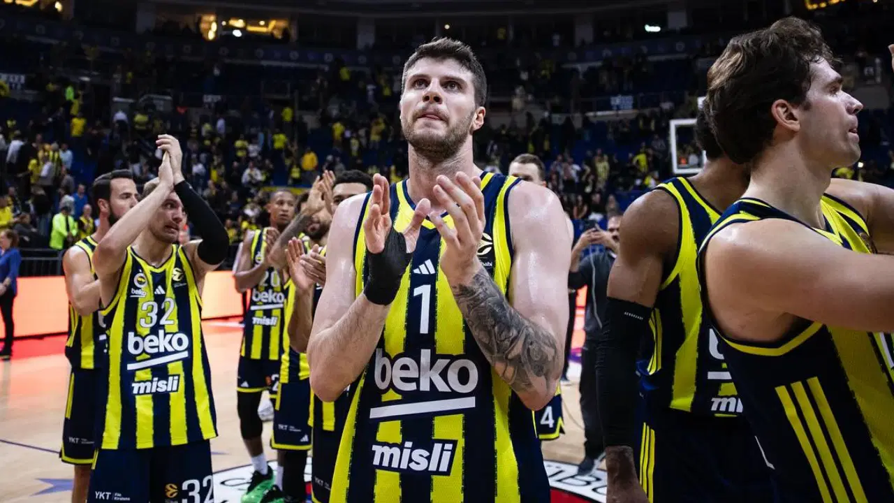 Fenerbahçe Beko'da Metecan Birsen ile yollar ayrıldı!