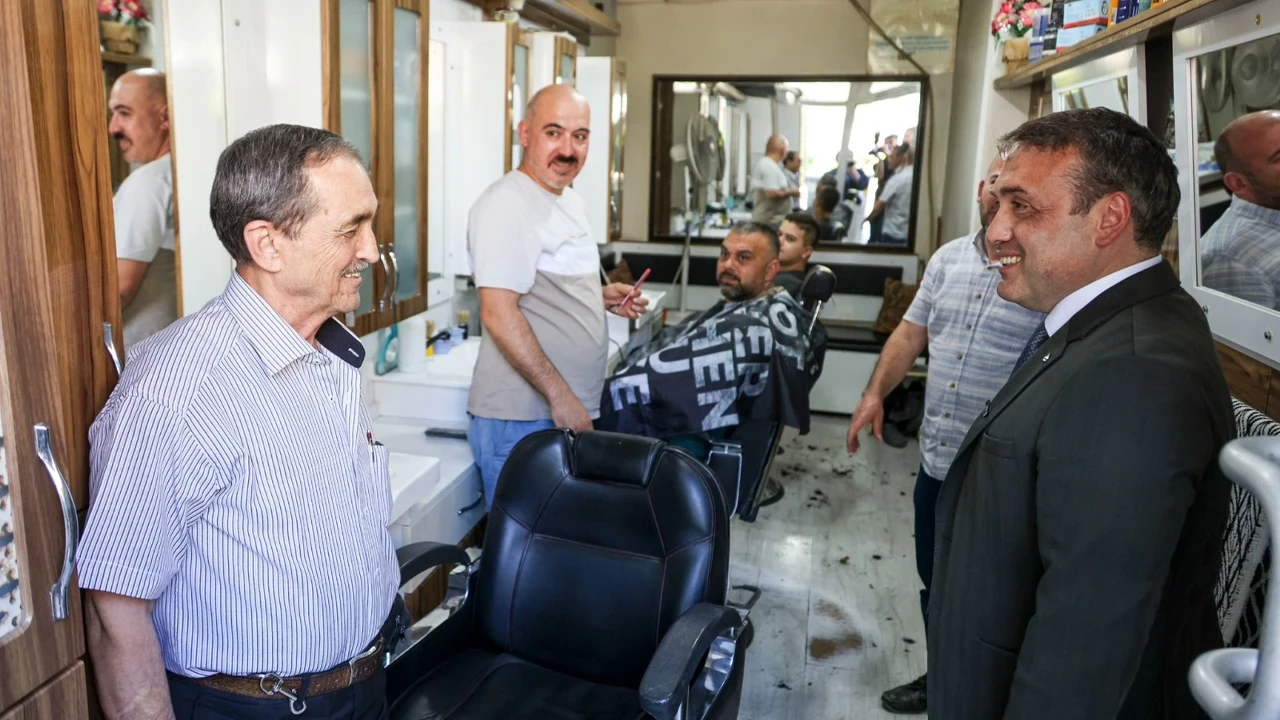 Vali Sözer esnaf ve vatandaşlarla buluştu