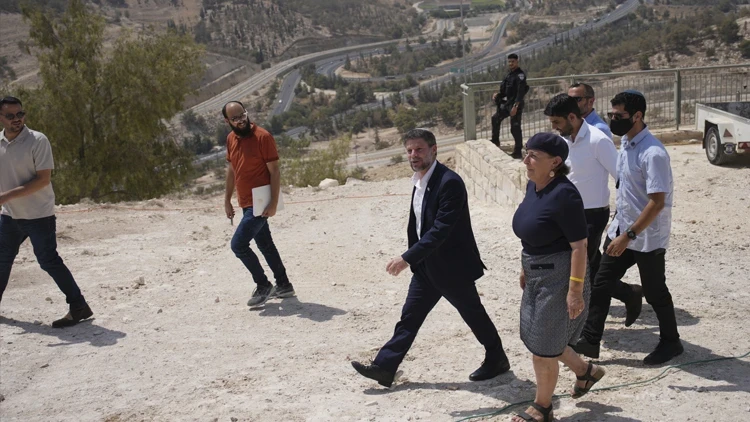 İsrailli Bakan Smotrich'ten itiraf gibi sözler: Batı Şeria'da işgal genişliyor