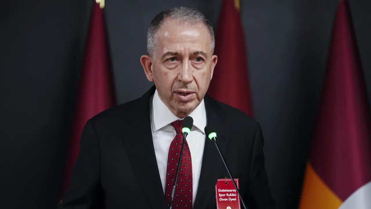 Elini sıkmamıştı: Metin Öztürk'ten Barış Göktürk açıklaması
