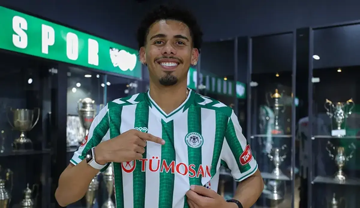 Konyaspor'da 3 yıllık imza
