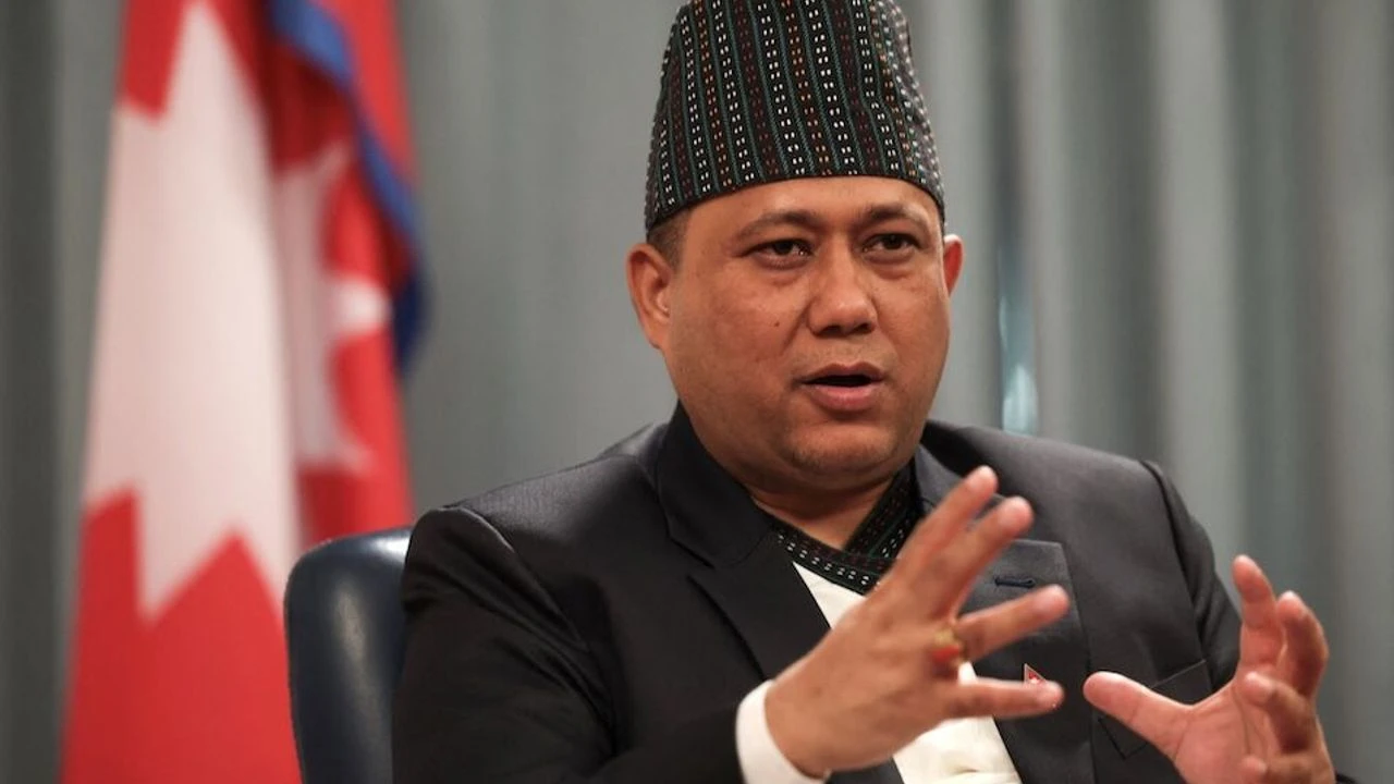 Nepal Dışişleri Bakanı'ndan Çinli turistlere davet