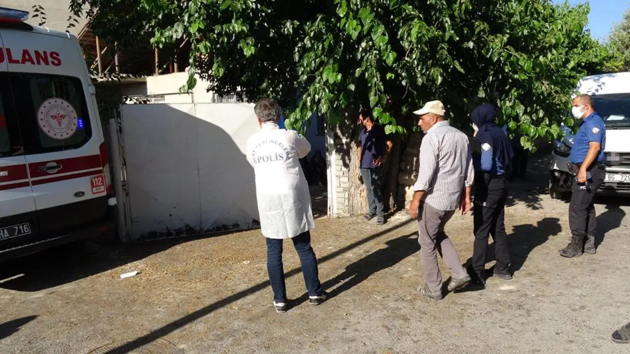 26 yaşındaki genç evinde asılı halde ölü bulundu