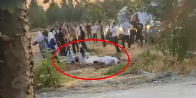 Mezarlık ziyaretinde silahlı saldırı. 3 kişi öldü, 2 yaralı