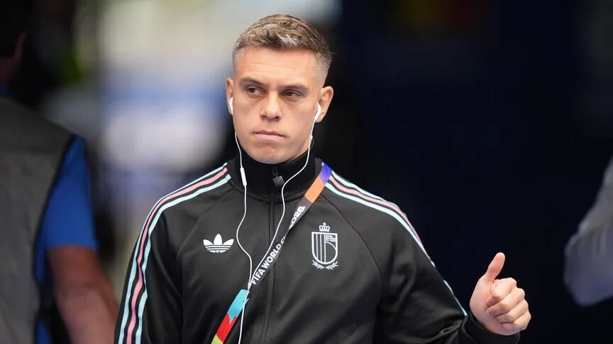 Beşiktaş, Belçikalı futbolcu Trossard'ın transferi için görüşmelere başlandığını açıkladı