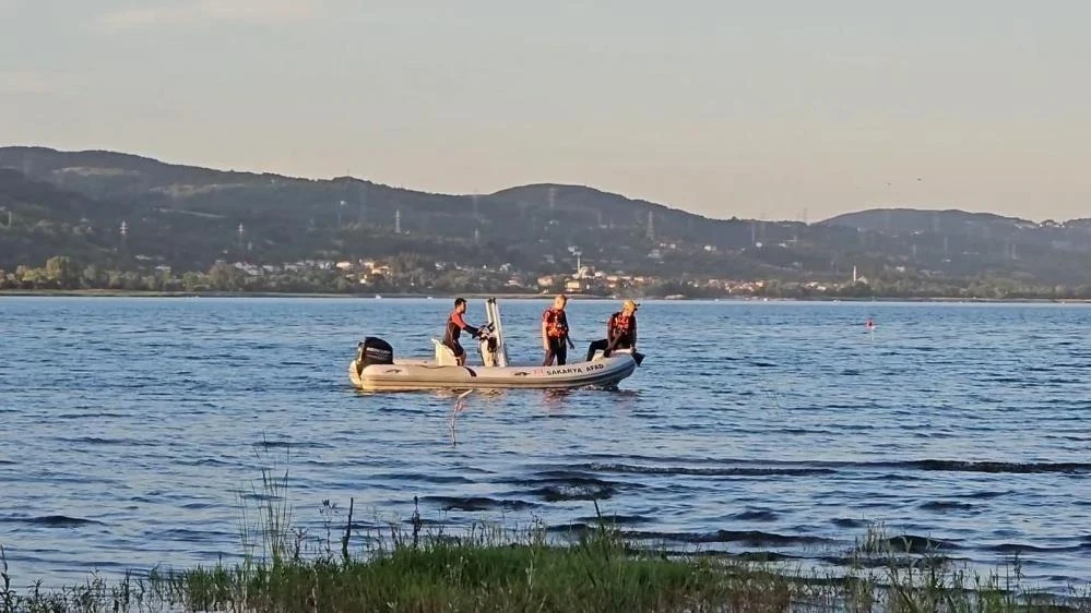 Sapanca Gölü'nde cansız erkek bedeni bulundu