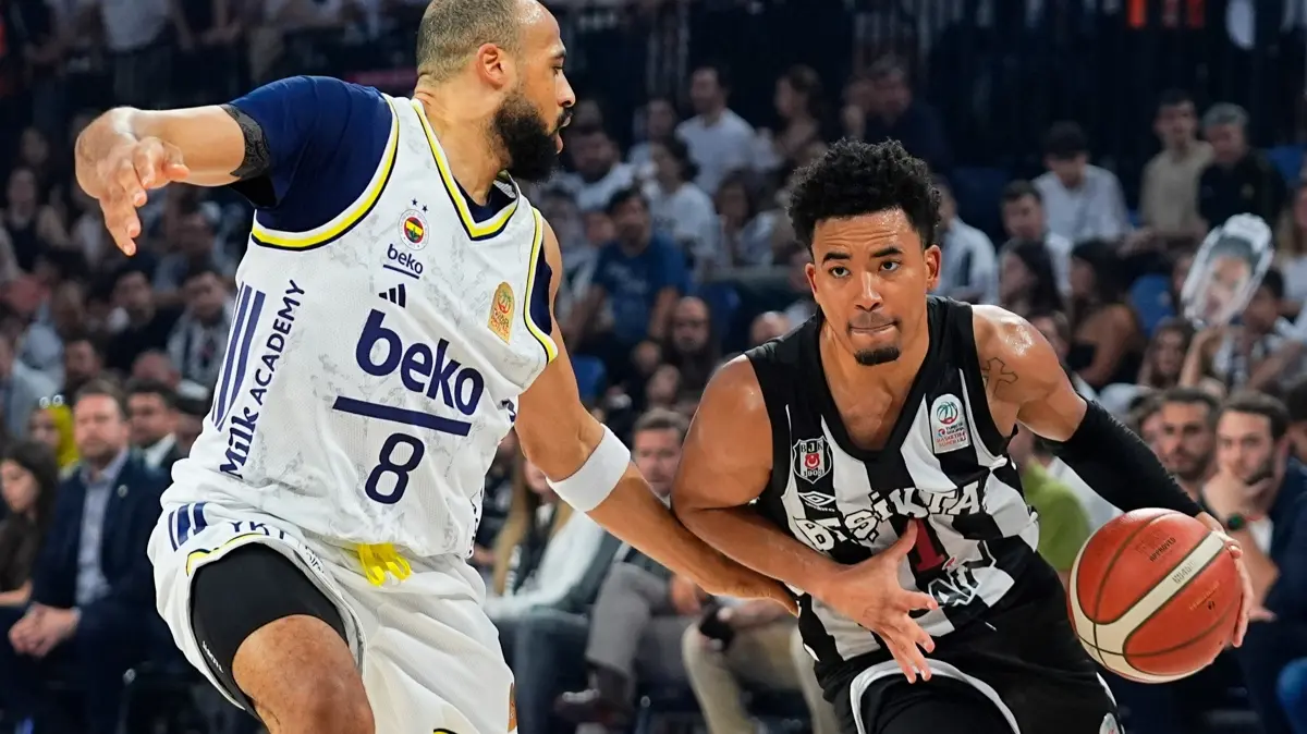 Beşiktaş, 4 ismin sözleşmesini uzattığını açıkladı