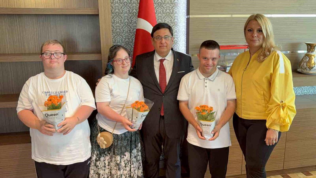 Başsavcı Kılıç'a özel öğrencilerden duygulandıran veda
