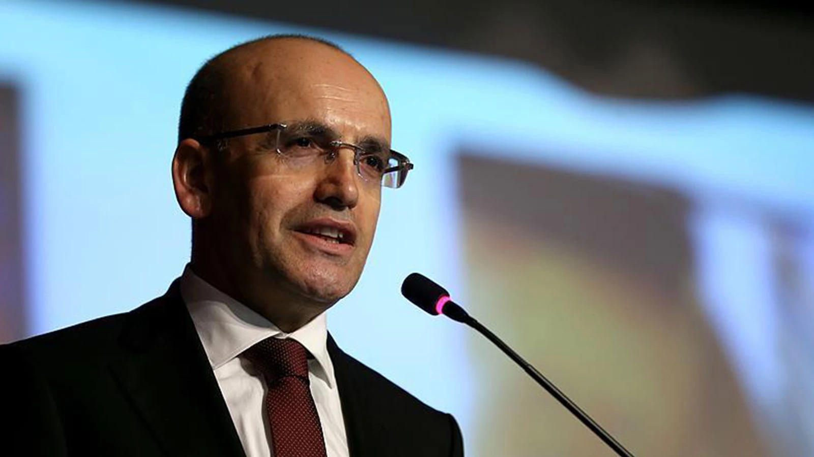 Bakan Şimşek: Birkaç aylık gecikme ile enflasyonda düşüş sürecek
