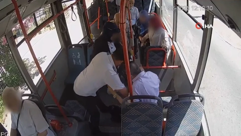 Sakarya’da Şehir İçi Otobüste Yolcu Krizi: Güzergah Değiştirip Hastaneye Sürdü