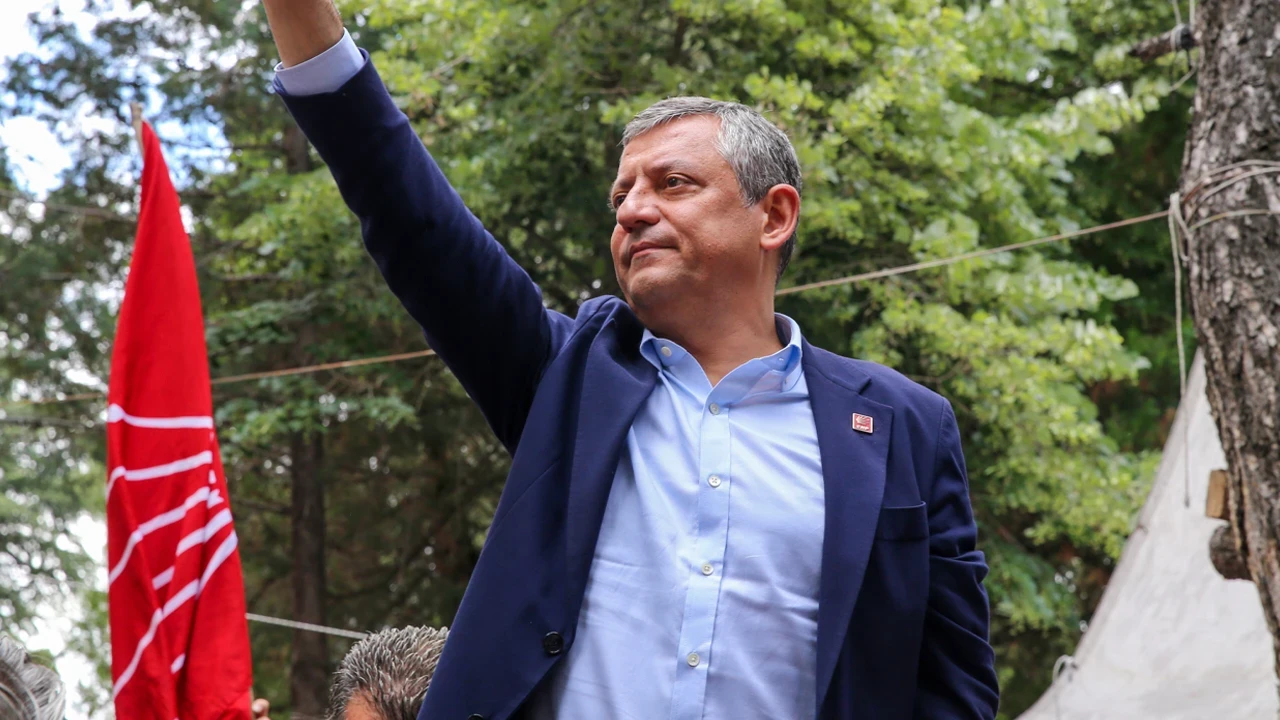 Mutlak Butlan Sonrası B Planı: Özgür Özel’in Kuracağı Yeni Partinin Kadrosunda Kimler Olacak?