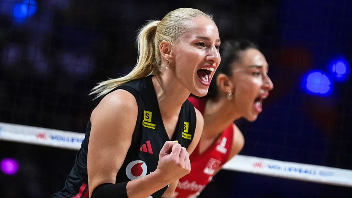Gizem Örge'den şampiyonluk sonrası ilk sözler! 'Kupayı bir kez daha evimize götürüyoruz'