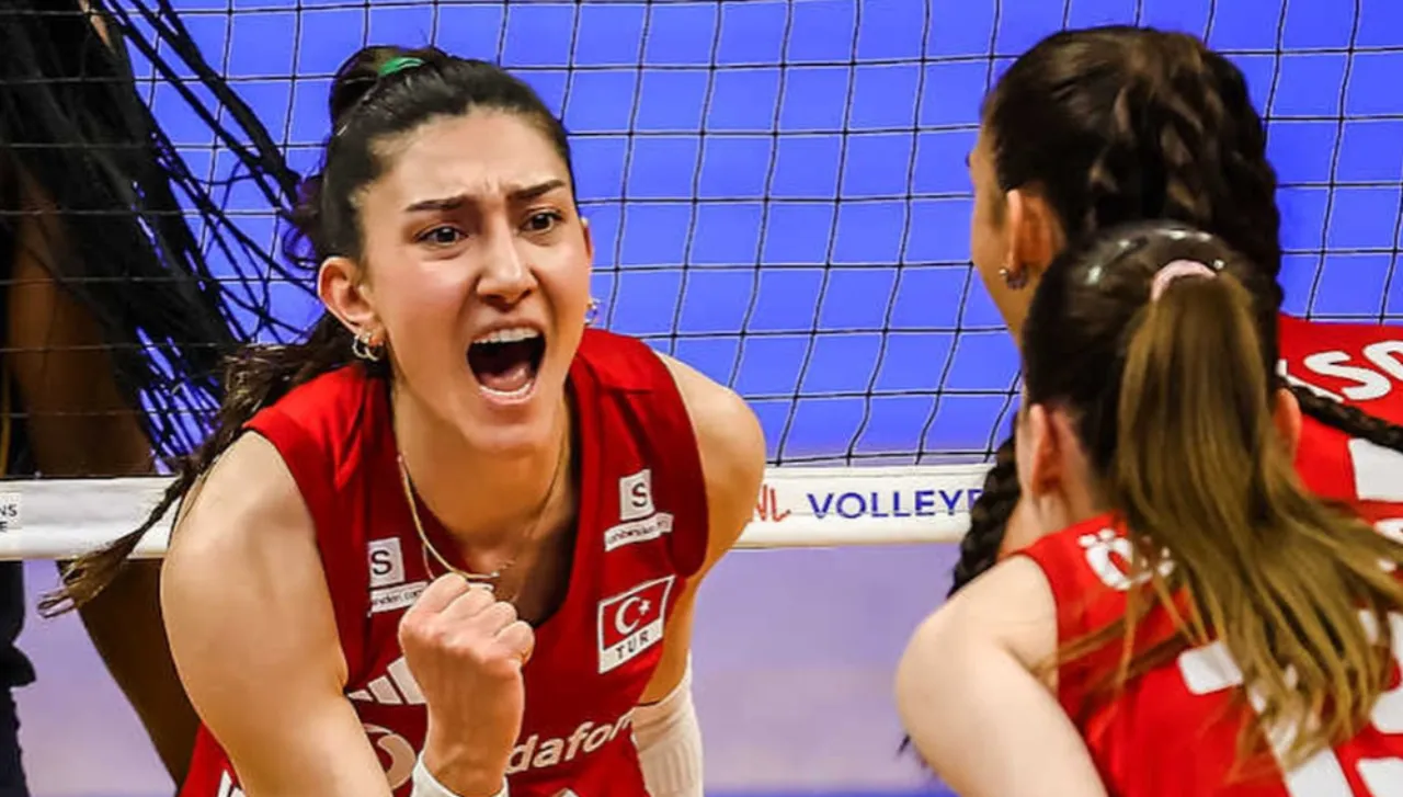 Türkiye-Fransa voleybol maçı kaç kaç bitti? Filenin Sultanları maç sonucu ve özeti 18 Haziran 2026