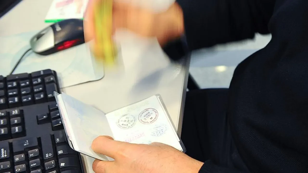 Türk vatandaşları için Almanya vizesinde kritik gelişme: Bakan Bolat duyurdu