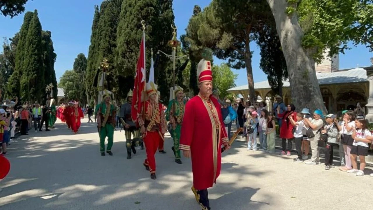 Tarihi saraylarda mehter coşkusu: Yaz boyunca gösteriler başlıyor