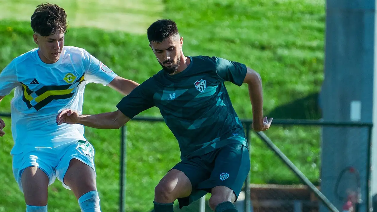 Bursaspor'dan Esenler Erokspor karşısında net galibiyet