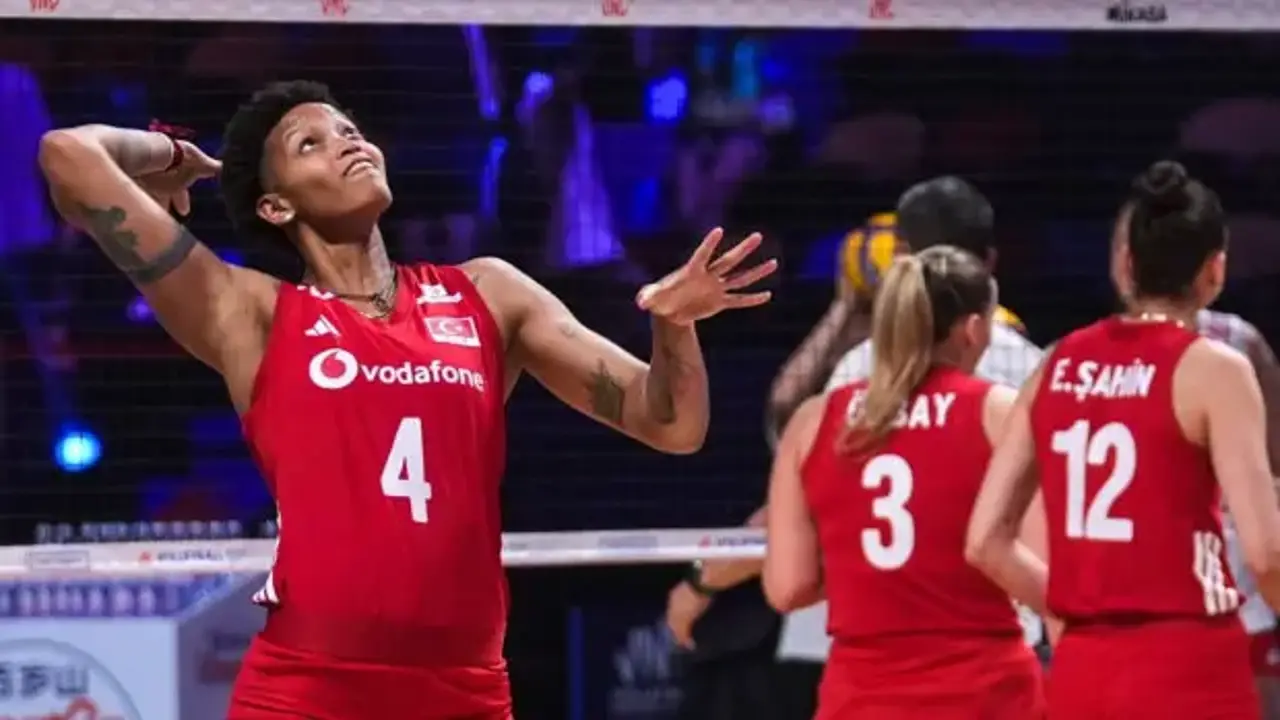 Ev sahibini kendi seyircisi önünde susturduk! Sultanlar, Milletler Ligi'nde finalde
