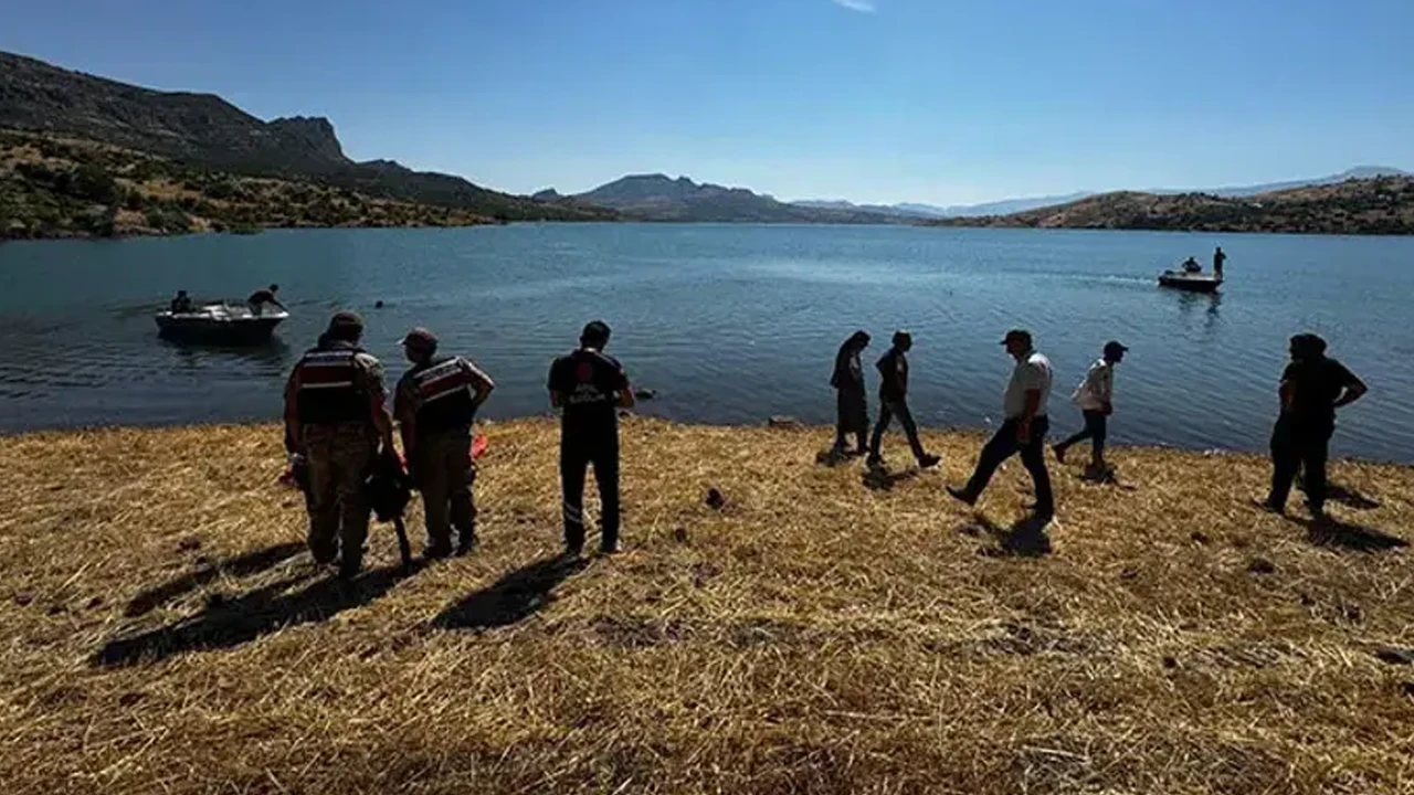 Şanlıurfa'da Kahreden Olay: Tatile Gelen 2 Kız Kardeş Gölette Boğuldu