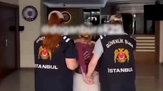 Başörtülülere 'imha edilsinler' sözleriyle nefret kusan şahsın gözaltına alındığı anlar kamerada