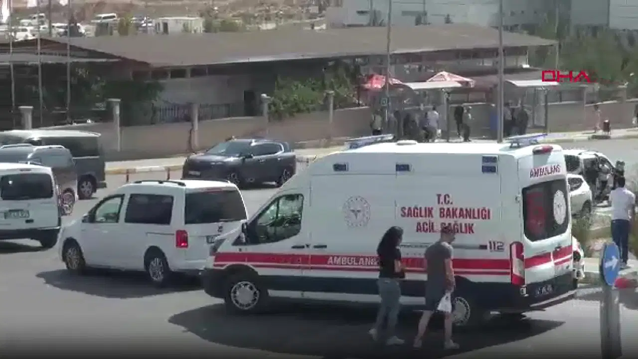 Mardin'de iki aile arasında taşlı, sopalı kavga: Çok sayıda yaralı var