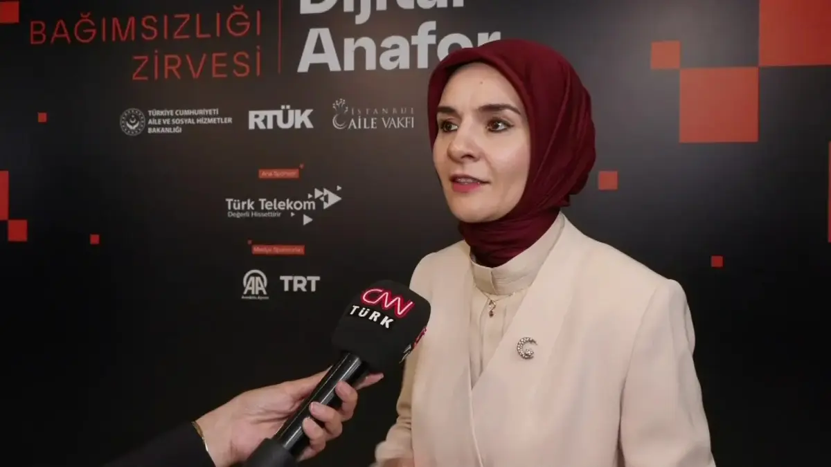 Aile ve Sosyal Hizmetler Bakanı Göktaş CNN TÜRK'te: Çocuklarımızı algoritmaların insafına bırakmamaya kararlıyız
