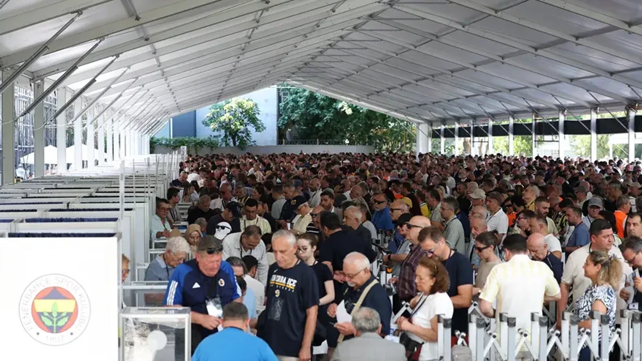Fenerbahçe'de Seçim Günü, Sayım Başladı: 27 Bin 138 Kişi Oy Kullandı