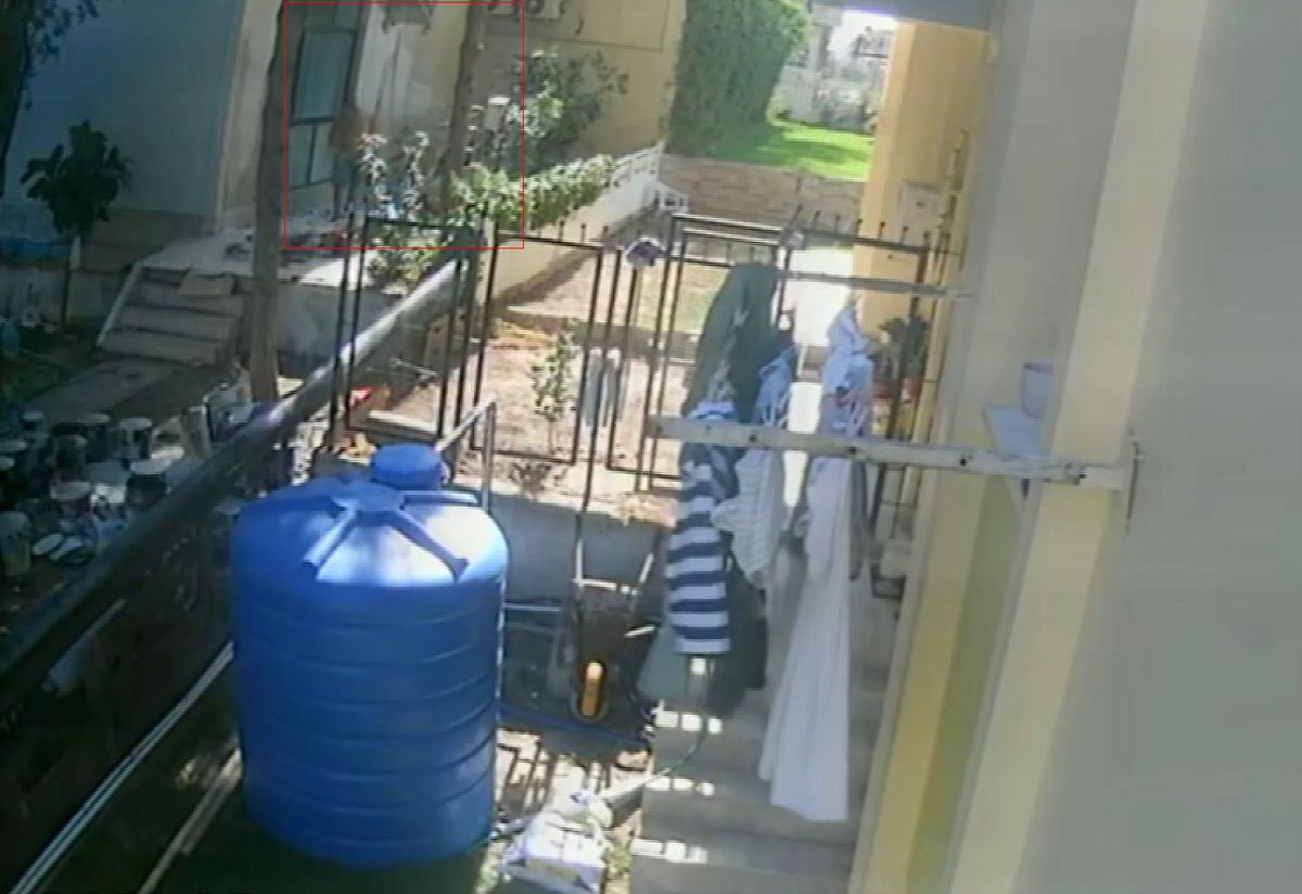 İzmir'de 3 kardeşin yaralandığı iskele kazası kameraya yansıdı