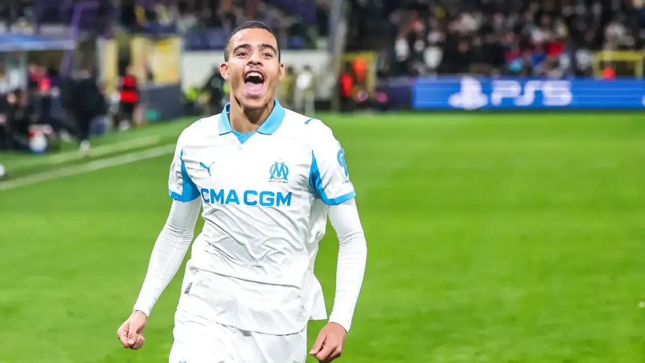 Fenerbahçe'den Greenwood pazarlığı!