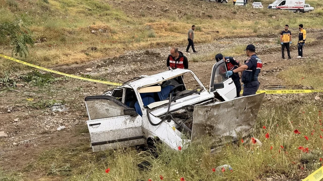 Yozgat'ta feci kaza! Otomobil köprüden uçtu