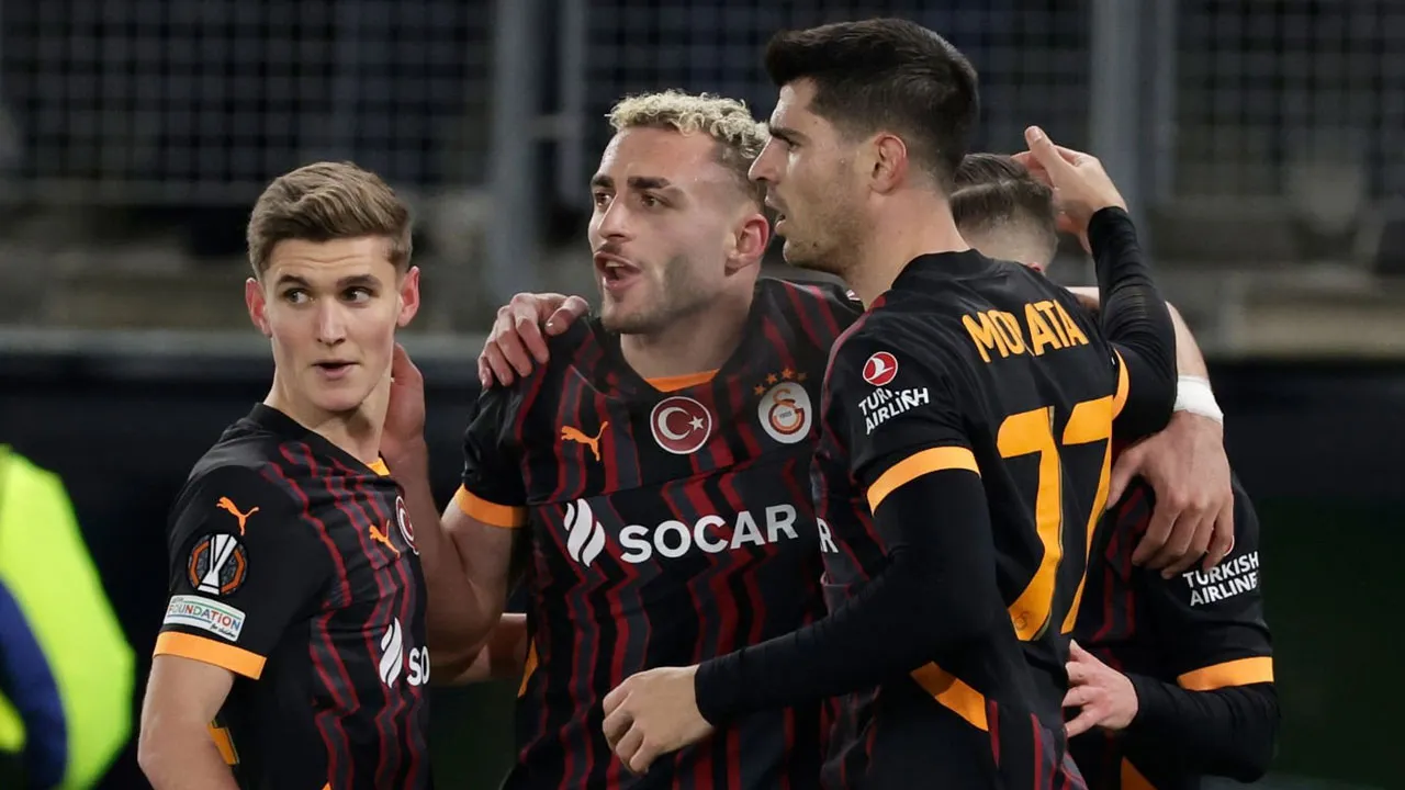Galatasaray'a geri dönüyor! Kulüp resmen duyurdu