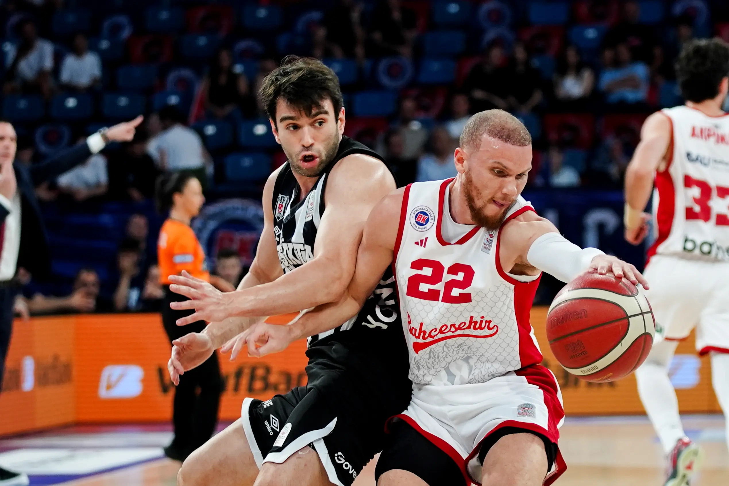 Beşiktaş GAİN mi, Bahçeşehir Koleji mi? İkinci finalist belli oluyor